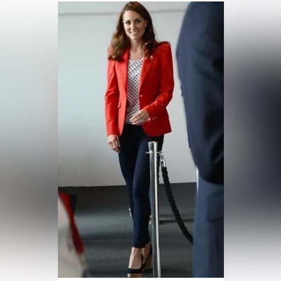 Red blazer - Picture 1 of 5